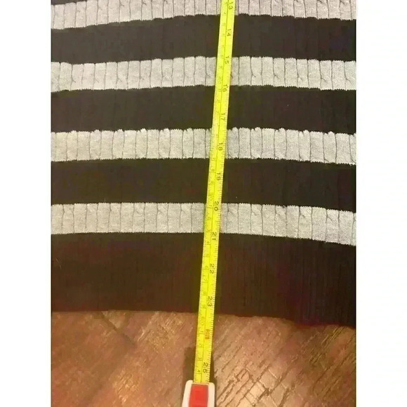 Kim Rogers Womens L Black Grey Stripe Henley Button Neck Long‎ Sleeve Sweater - Picture 8 of 11